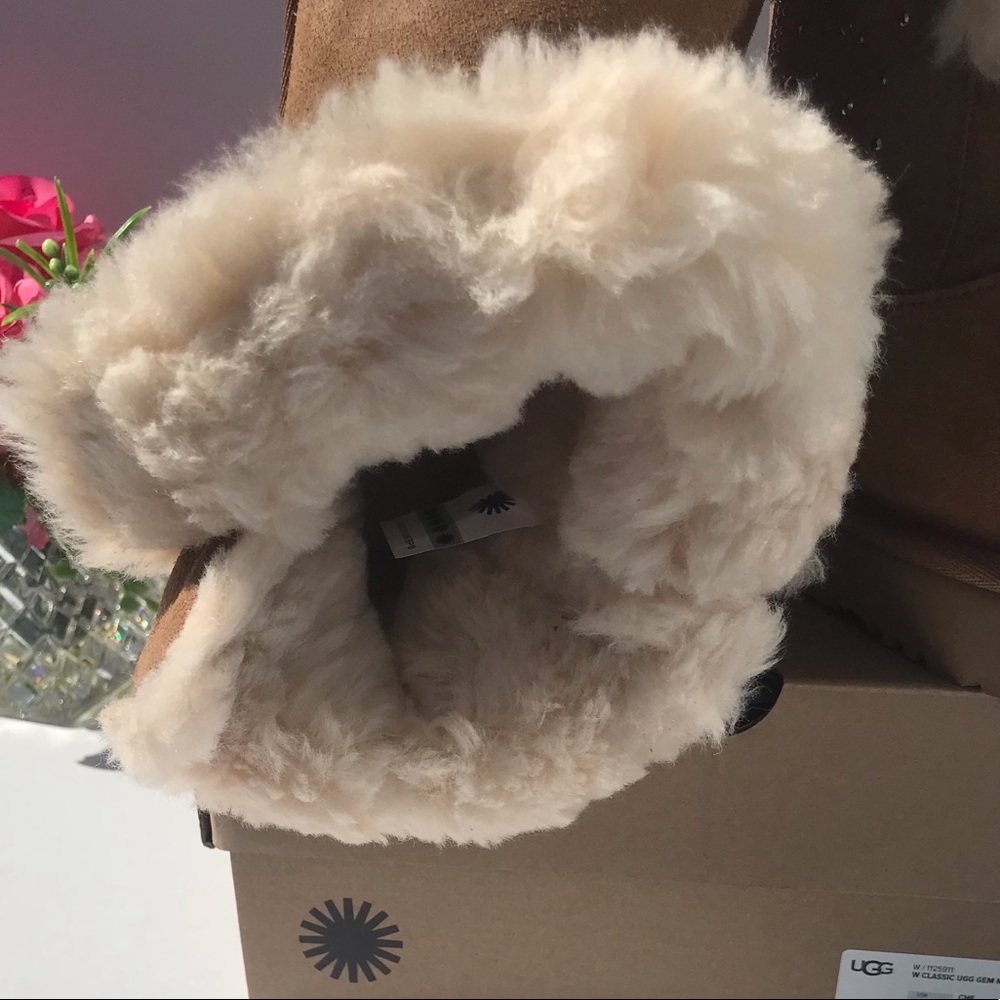 UGG Classic UGG Gem Mini Boot - Picture 10 of 10